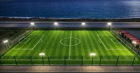 Trabzon'da Toklu ve Gündoğdu mahallelerinde futbol sahası ihalesi tamamlandı