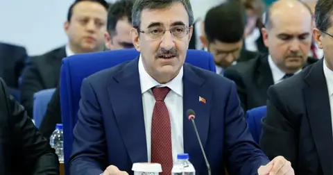 Cevdet Yılmaz: İşsizlik 36 aydır tek hanede