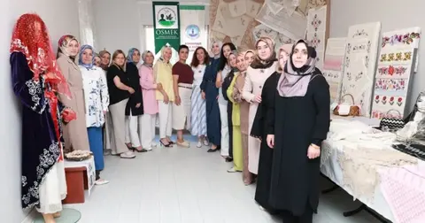 Bursa'da Osmangazi’nin üreten kadınların eserleri görücüye çıktı