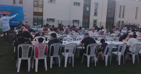 Maltepe’de Yas-ı Matem orucunun 8. gün lokmaları paylaşıldı