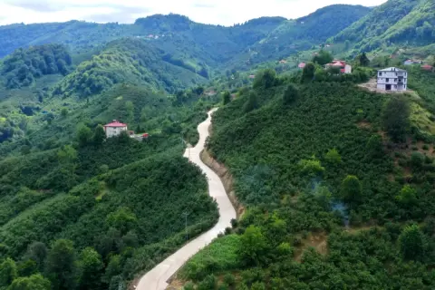 Altınordu Örencik'te 1.3 km beton yol hizmete girdi