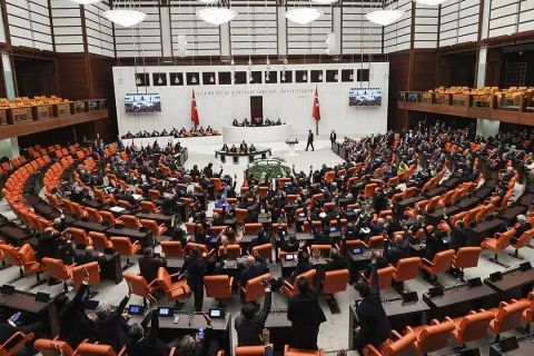 Meclis'te 'Terörsüz Türkiye' çerçeve yasası ve öğrenci affı gündemde