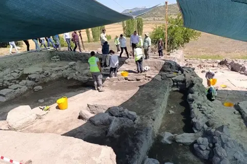 Gökhöyük'te 5 bin yıllık eşsiz ritüel kab keşfedildi