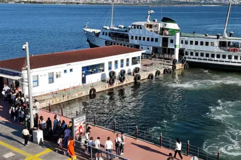 İzmit Körfezi'nde Mehtap Turlarına Rekor İlgi