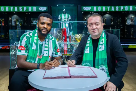 Konyaspor, Awaziem'i 2 yıl için transfer etti