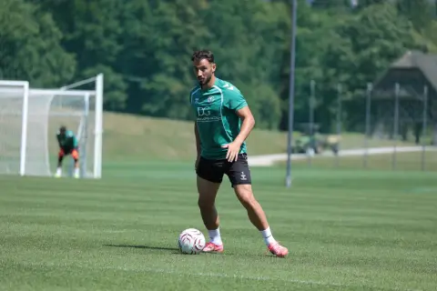 Konyaspor tek antrenman yaptı, son test Al Dhafra