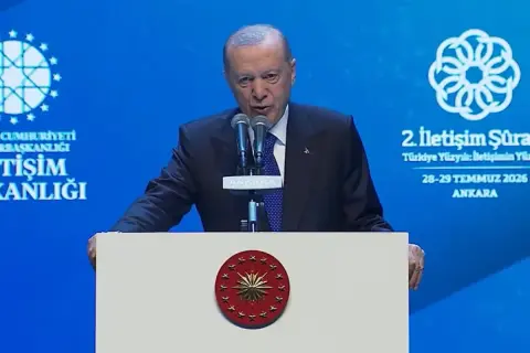 Cumhurbaşkanı Erdoğan: Türkiye, Kriz Süreçlerinde Yoğun Dezenformasyonla Mücadele Etti