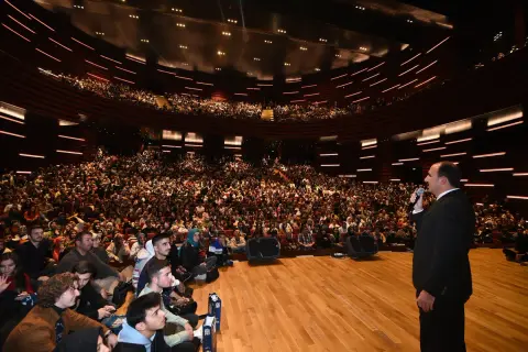 Başkan Altay: Konya'da kaliteli eğitim ve unutulmaz üniversite hayatı