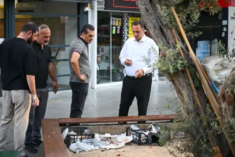 Eşki: 'En güzel temizlik kirletmemektir', Bornova uyardı