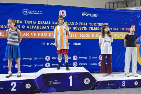 Kocasinan'ın gururu Belgin Ersoy Türkiye şampiyonu oldu