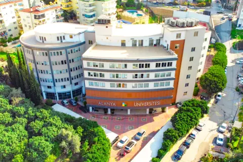 Alanya Üniversitesi 3 yılda 2 kat büyüdü