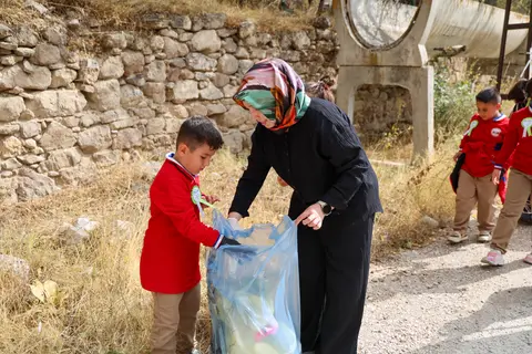 Selçuklu Belediyesi Sille'de Temiz Mahalle Etkinliği Düzenledi