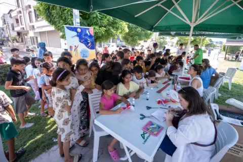 Mercan 100. Yıl Merkezi, Çocuklara Bilim Keyfi Sunuyor