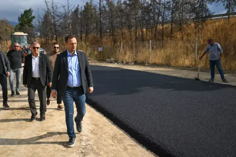 Bornova'da söz tutuldu: 6203 Sokak asfaltlandı