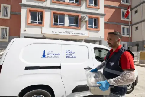 İzmir'den Özel Gereksinimli Öğrenciler için Sıcak Yemek Desteği