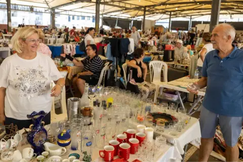 İzmir'de Ücretsiz İkinci El Pazarları 1 Yıl Sürede