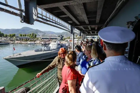 İzmir'de emeklilere özel müze ve doğa gezisi