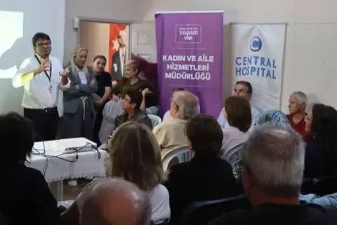 İstanbul'da ‘Dünya Yaşlılar Günü’ne özel seminer