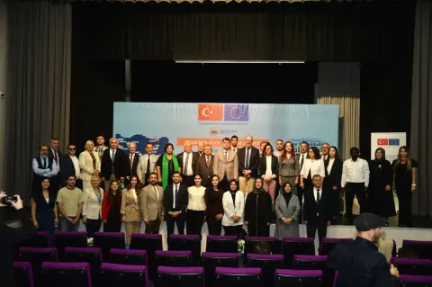 Trabzon’da Sivil Katılım Zirvesi: Yerel yönetimde ortak akıl