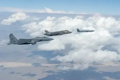 FQ-42 Vengeance, Creech Hava Kuvvetleri Üssü'ne Teslim Edildi