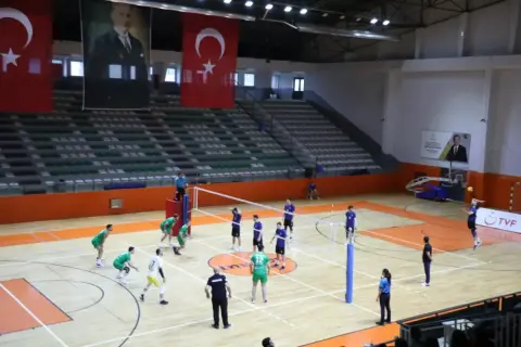 İnegöl Belediyespor sezona 3-0'lık dev galibiyetle başladı