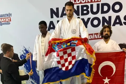 Karşıyakalı Ahmet Can Kapçak'tan Dünya Bronzu