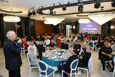 Dursun Ali Arslan Turnuvası Sonrası Ekipler Yemekte Buluştu