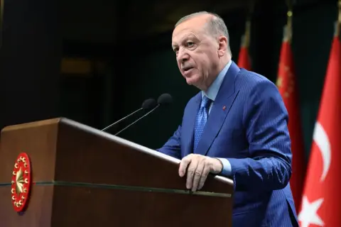 Erdoğan: Piyasa manipülasyonuna devlet cevabı verecek