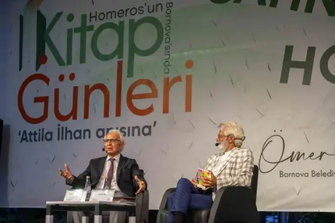 Hidayet Karakuş: "Aydınlanmanın dili Türkçe, önceleyin"