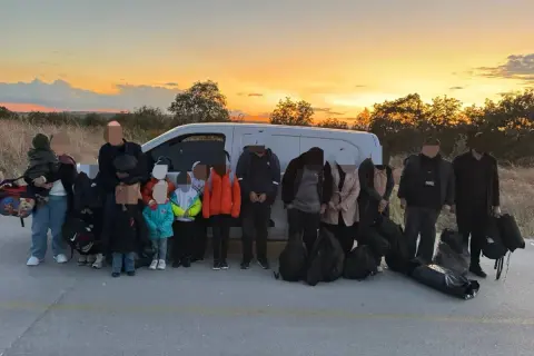 Uzunköprü'de 15 göçmen yakalandı, sürücü gözaltına