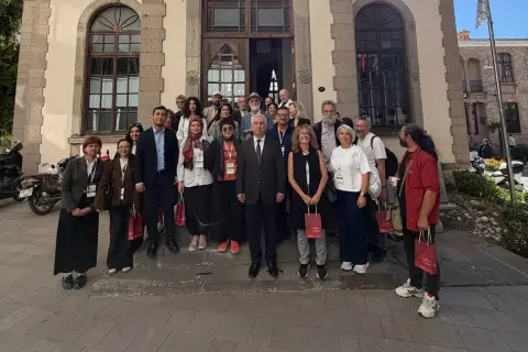 İzmir'de Edebiyat İyileştirdi: 10. Festival Kapandı