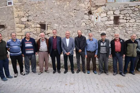 Meram Başkanı Kavuş, Mahallelerde Vatandaşla Görüştü