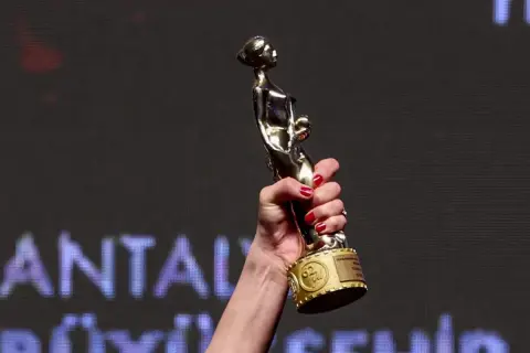 Altın Portakal Ulusal Uzun Metrajlı Film Yarışması'nda adaylar belli oldu