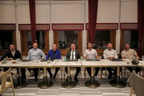 Konyaspor ailesi yemekte buluştu