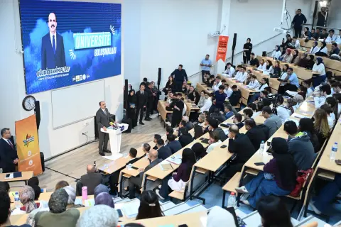 Başkan Altay, Tıp Fakültesi öğrencilerine seslendi