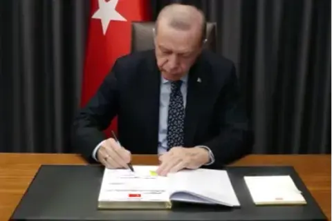 İçişleri'ye 112 Müdürlüğü, Enerji ve Sanayi'ye BT Genel Müdürlükleri