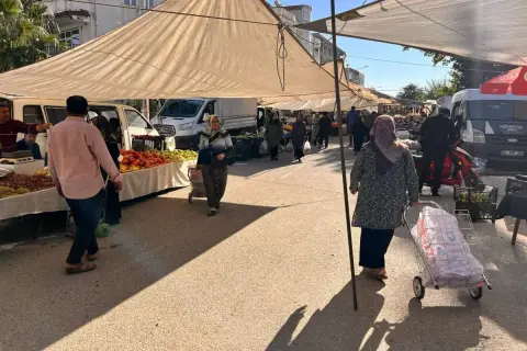 Adıyaman'da 4 mahalleye hizmet veren semt pazarı açıldı