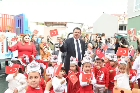 Osmangazi'de 103. Yıl: Ücretsiz Sergi, Yürüyüş ve Atölyeler