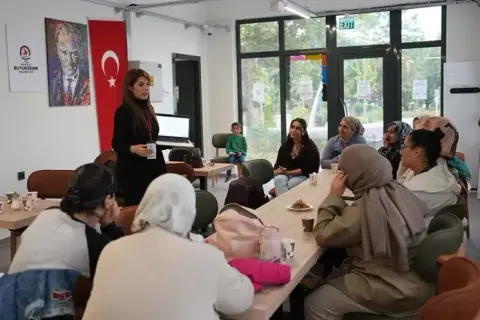 Denizli'de kadınlara sağlık ve şiddetle mücadele eğitimi