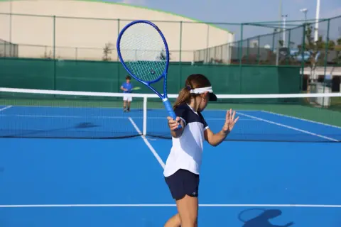 Bursa'da 29 Ekim Tenis Turnuvası: Genç raketler kortta