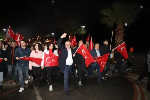 Başkan Ertaş: "Cumhuriyet Edremit'tir, Edremit Cumhuriyet'tir"