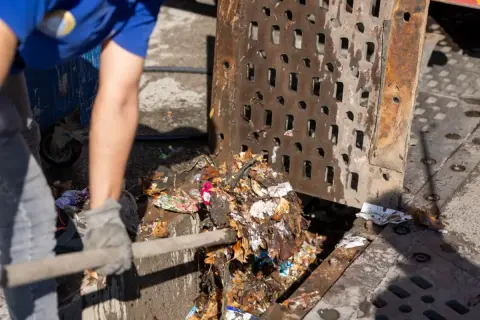 İzmir'de kış hazırlığı: 117 bin ızgara temizlendi