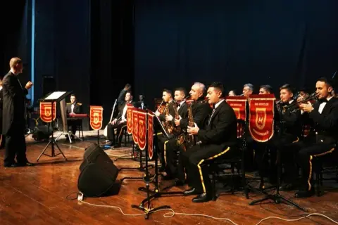 Kara Kuvvetleri Bandosu Mardin'de büyüleyici konser verdi