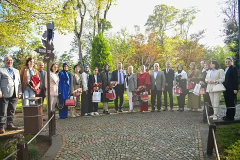 Trabzon'da kadın muhtarlarla buluşma: 'Köprü görevi görüyorlar'