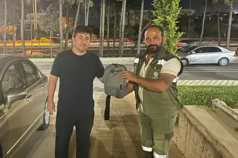 Kocaeli'de temizlik personelinden örnek davranış