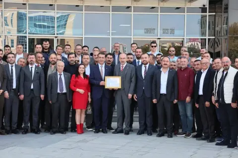 KTO Başkanı Gülsoy mazbatasını aldı: 'Kazanan Kayseri oldu'