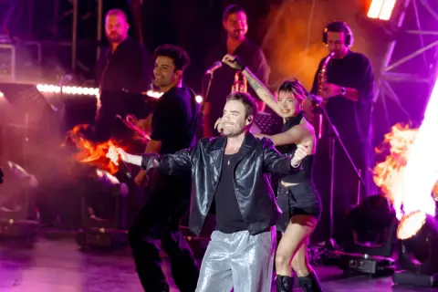 Murat Dalkılıç'in sürprizli finali: Sahneye Burcu Güneş çıkıyor