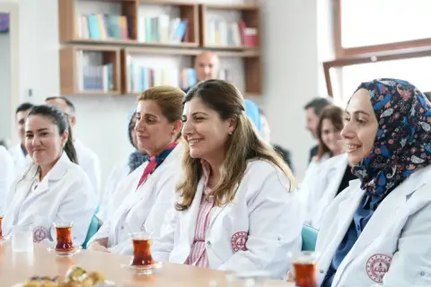 24 Kasım: Öğretmenler Günü 81 ile yayılıyor