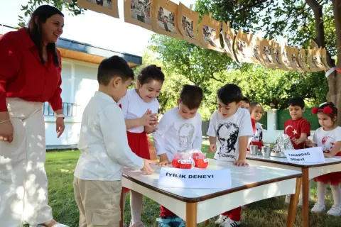 Muğla'da 29 Ekim: 8 gündüz bakımevinde 8 farklı Cumhuriyet teması