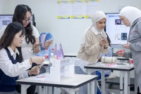 Çin'in dijital kadın güçlendirme modeli dünya örneği oldu